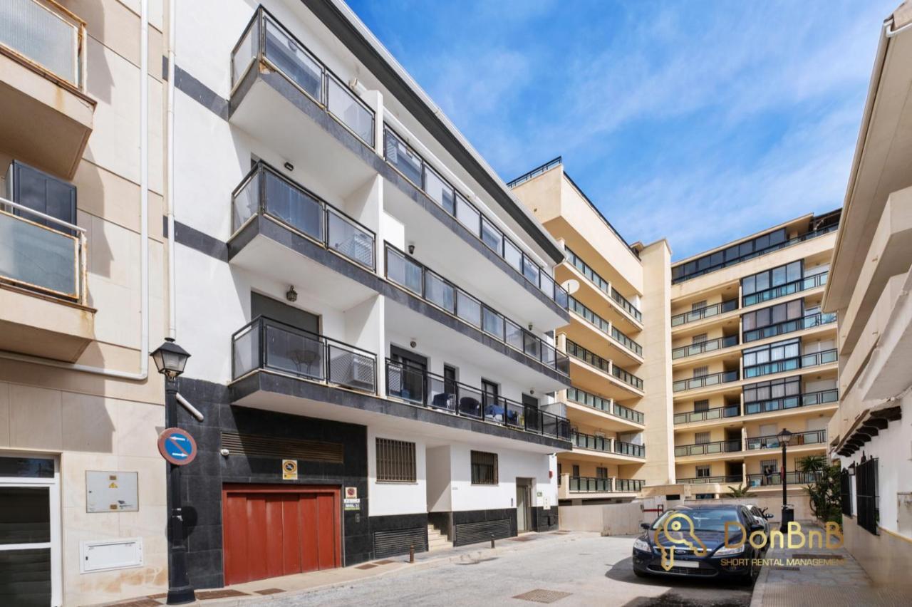 Cozy Apartment With Sea View And Private Parking In Fuengirola Exterior photo